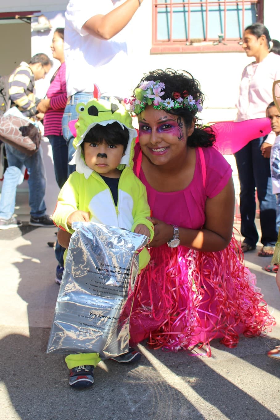 Elizabeth and student in costume